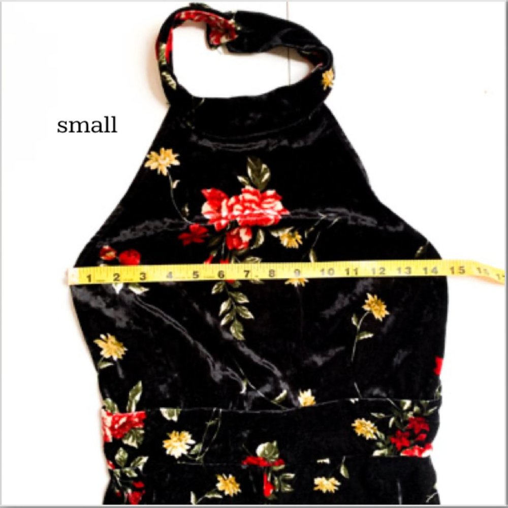black velvet backless romper w/red rose detail - Picture 9 of 9
